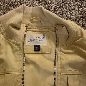 Universal Thread Women's Yellow Blazer